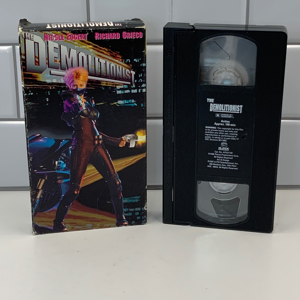The Demolitionist VHS 1997 A-Pix Nicole Eggert‎ Richard Grieco Action Movie Cult
